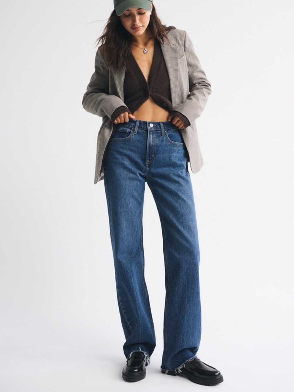 Abercrombie High Rise 90’s Relaxed Hem Jeans